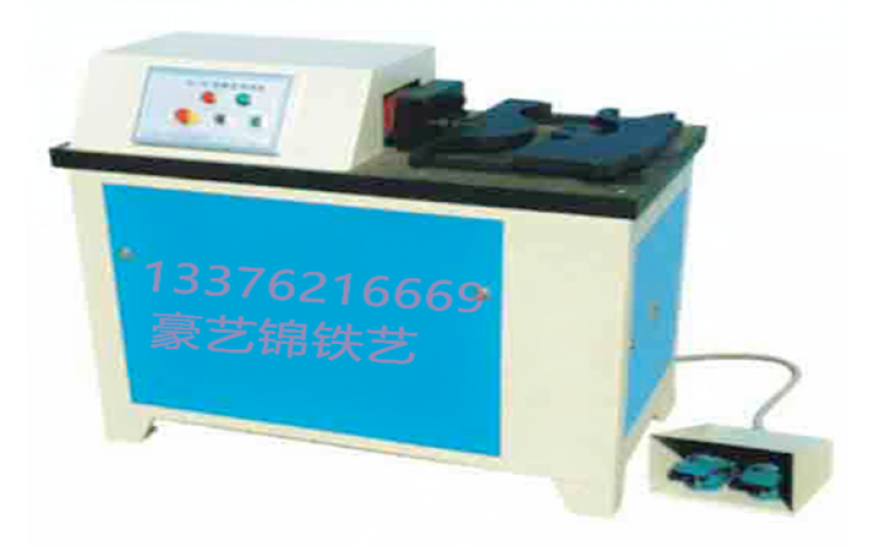Hydraulic bending machine